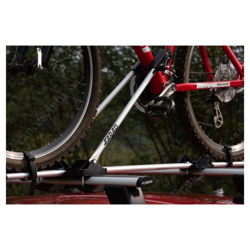 Portabici da tetto universale